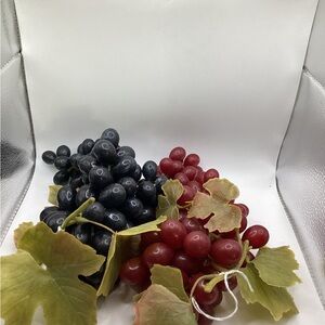 Artificial Rubber Vintage Grape Stem Bunches - Purple & Red